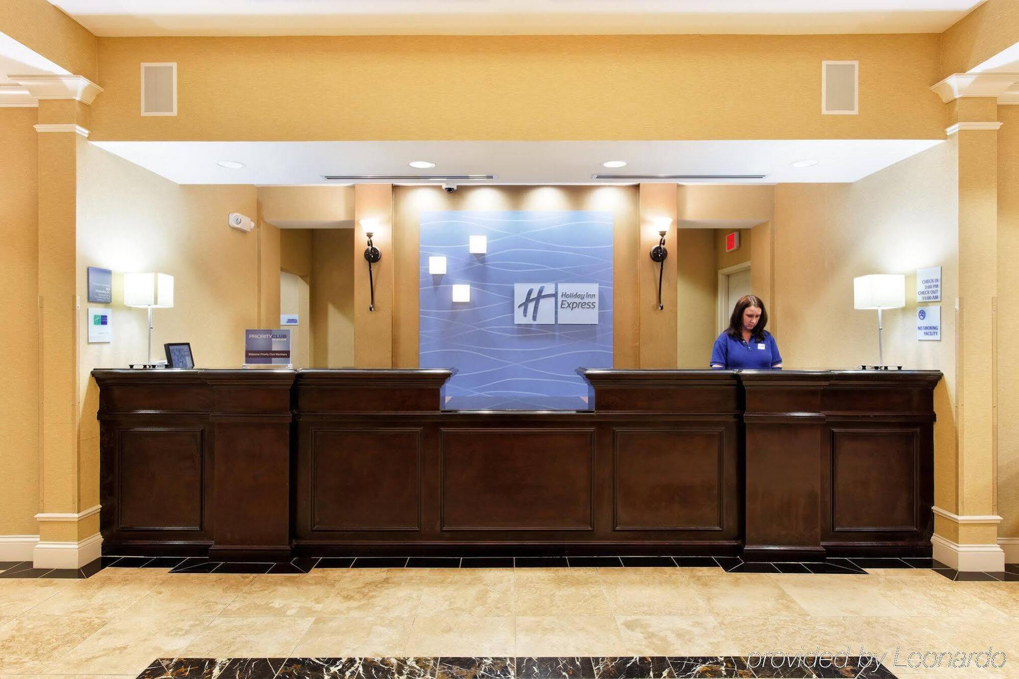 Holiday Inn Express Hotel & Suites Crestview South I-10 By Ihg Exterior foto