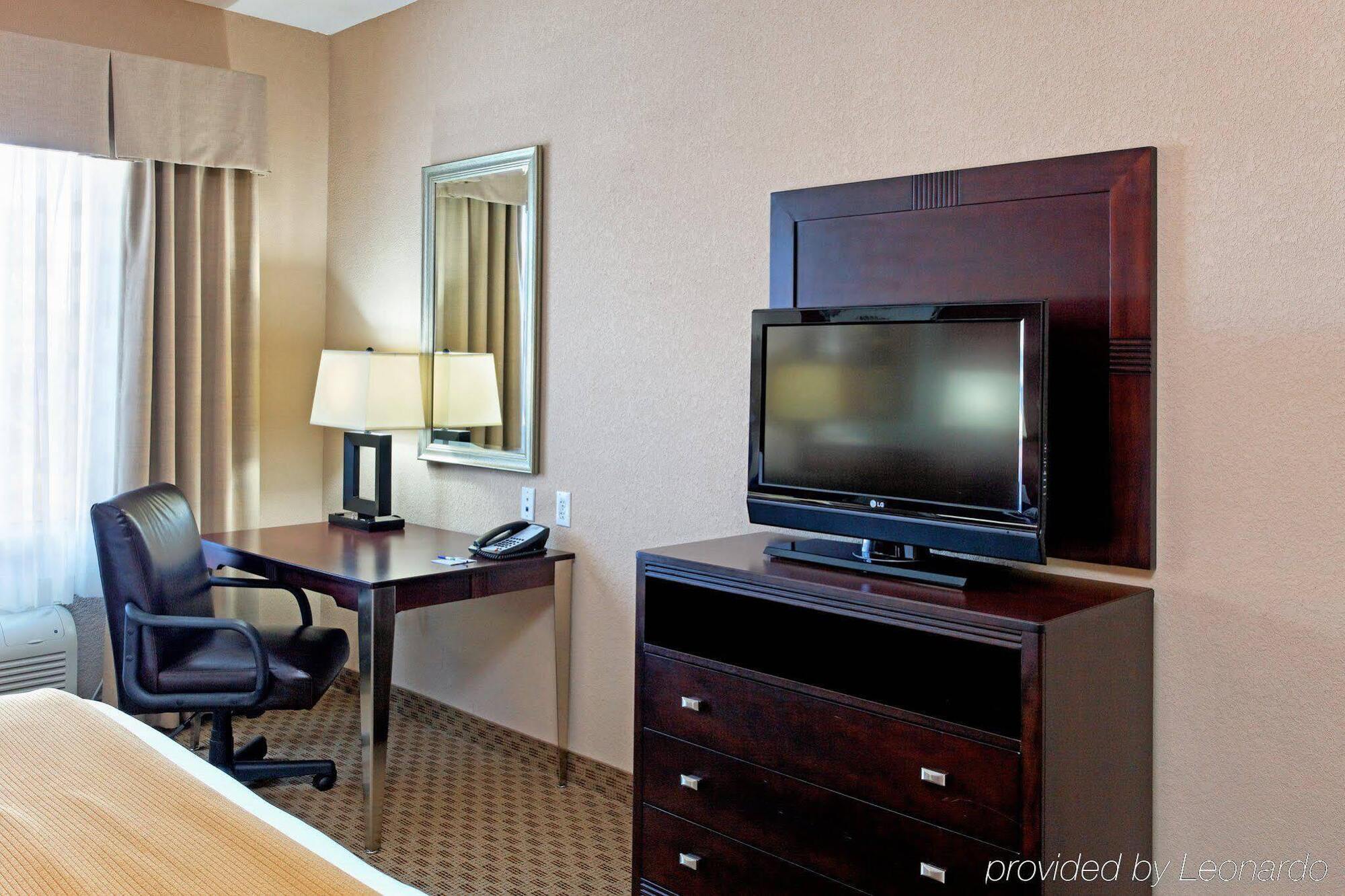 Holiday Inn Express Hotel & Suites Crestview South I-10 By Ihg Exterior foto